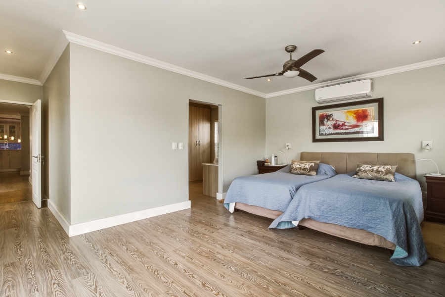 4 Bedroom Property for Sale in Croydon Vineyard Estate Western Cape